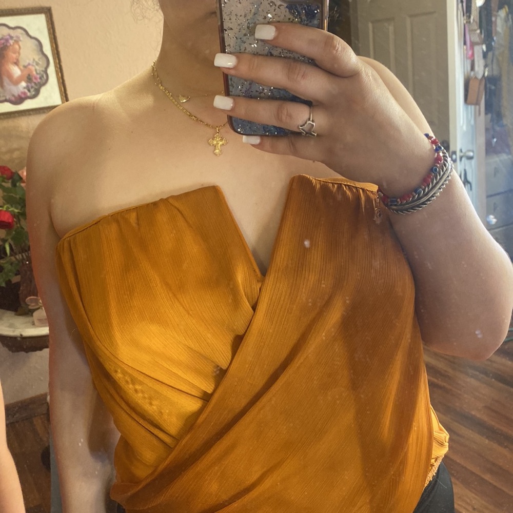 Strapless top - Picture 2 of 2